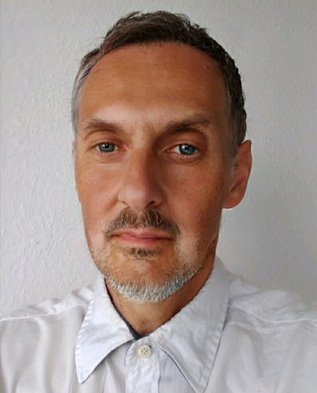 Dr. Taras Pasternak